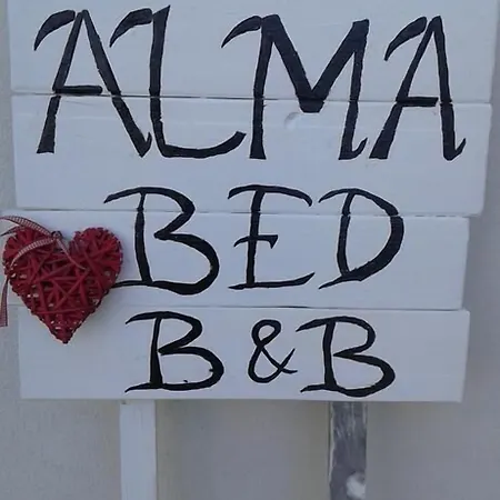 Alma 15 Minuti Da Bosa E Comodo Parcheggio B&B